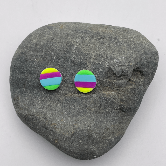 Circle stripey studs