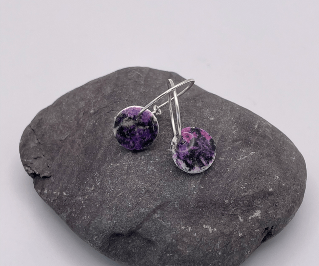 Vintage purple hoops 