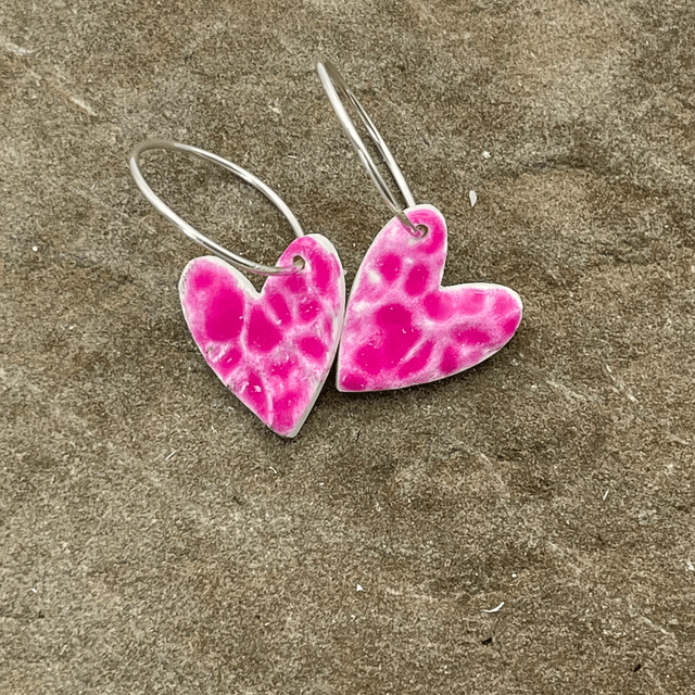 Pink crackle heart 💓 hoops