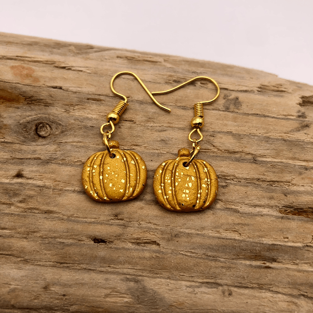 Gold sparkle small pumpkins