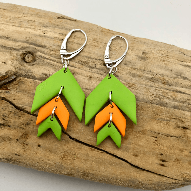 CF Green arrow danglies