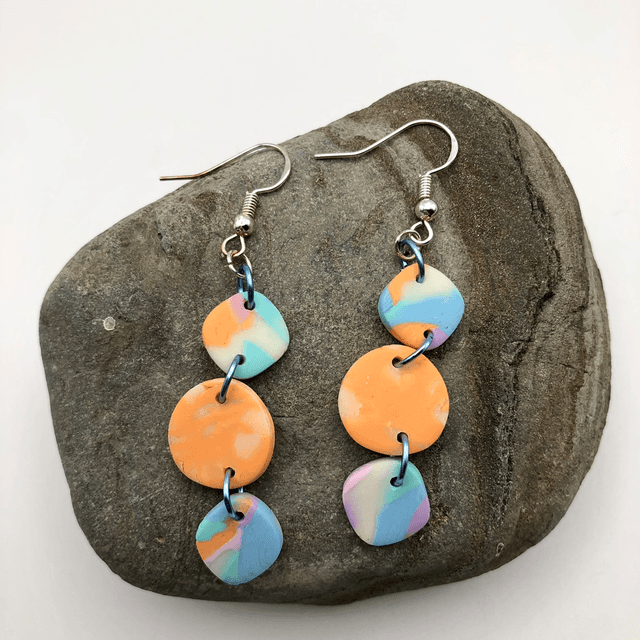 Glow in the dark triple drops