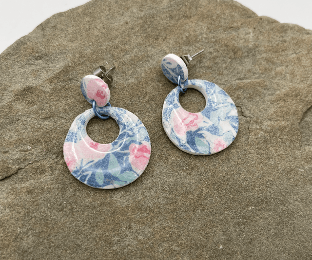 Vintage statement circles 