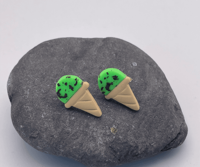 Mint choc chip ice cream studs