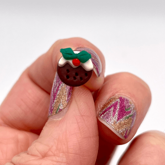 Mini Christmas Pudding studs