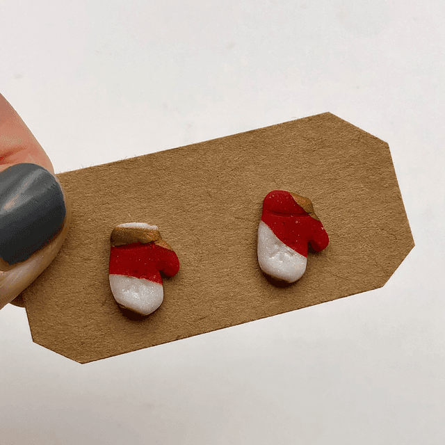 Stripey mittens studs